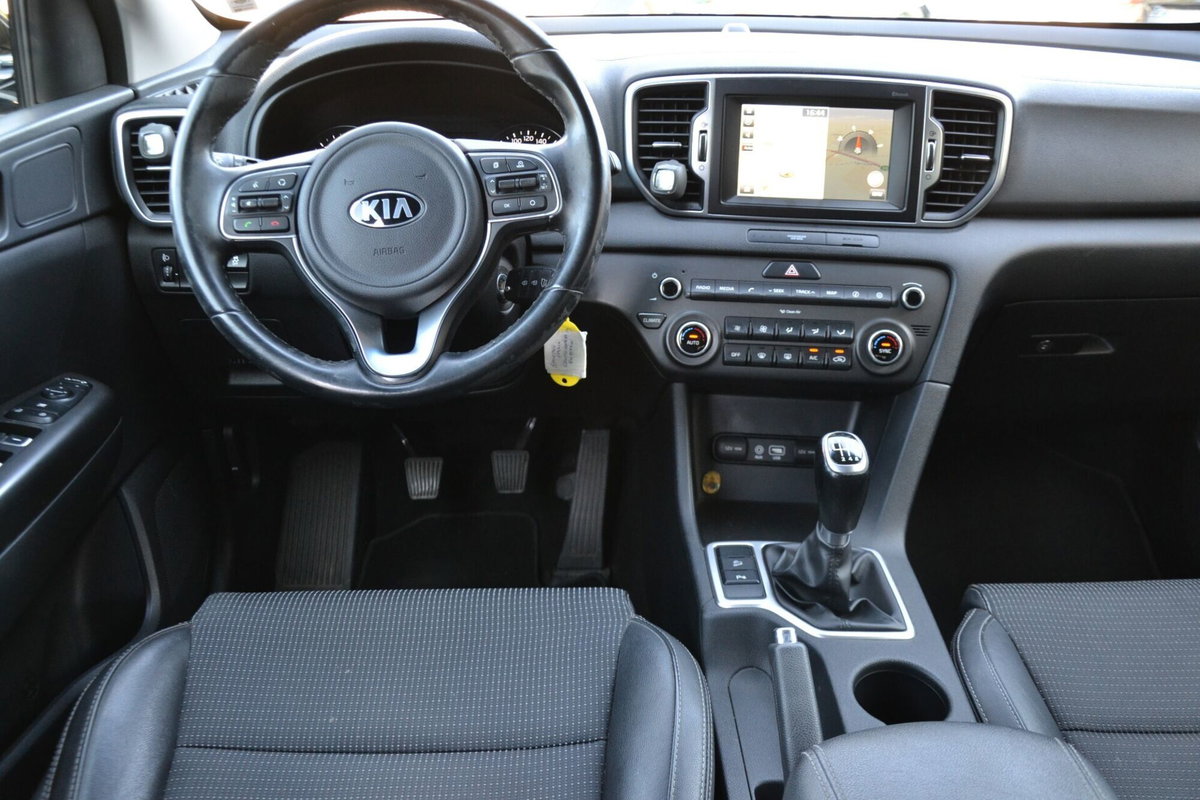 Kia Sportage 1.7 CRDI 2WD Business Class (7)