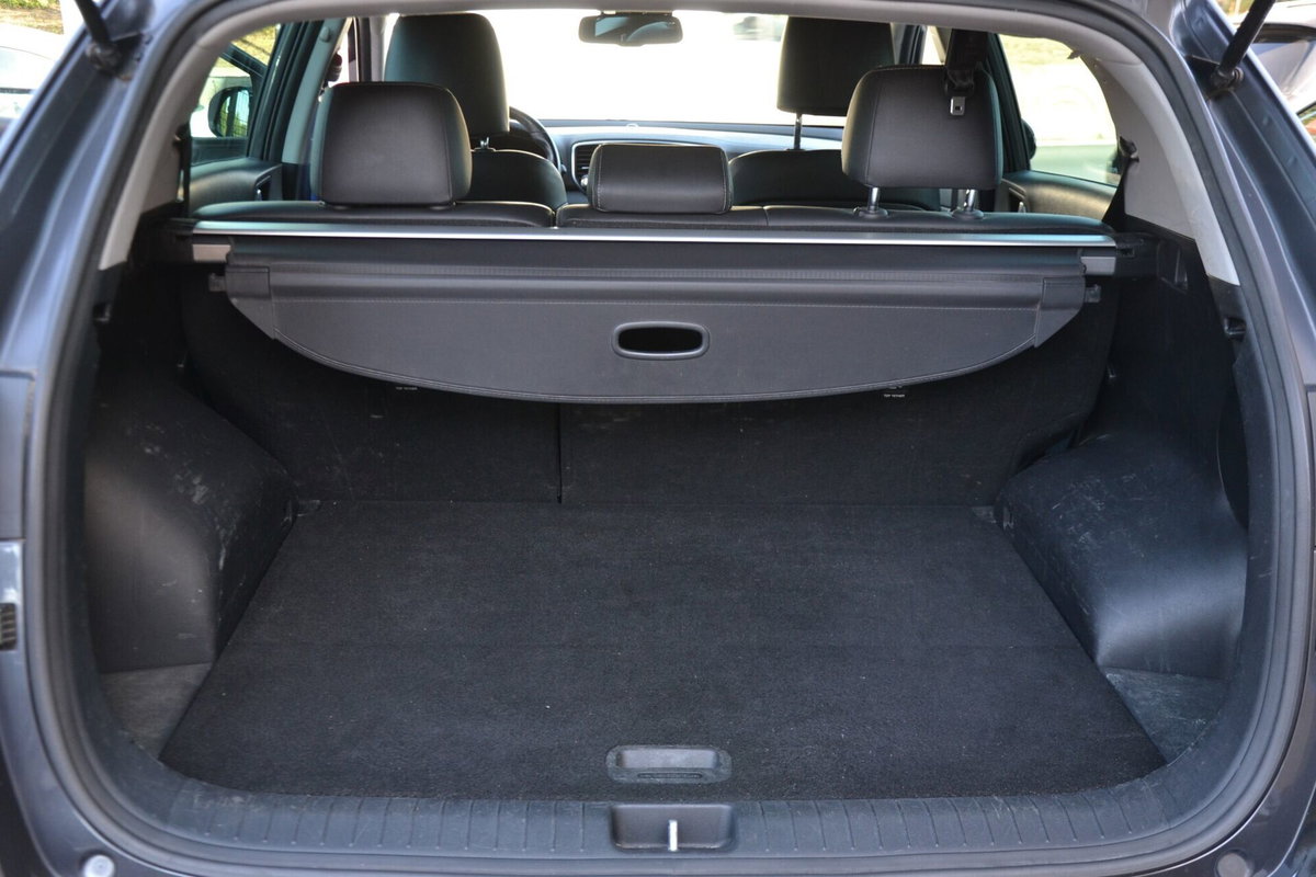 Kia Sportage 1.7 CRDI 2WD Business Class (9)