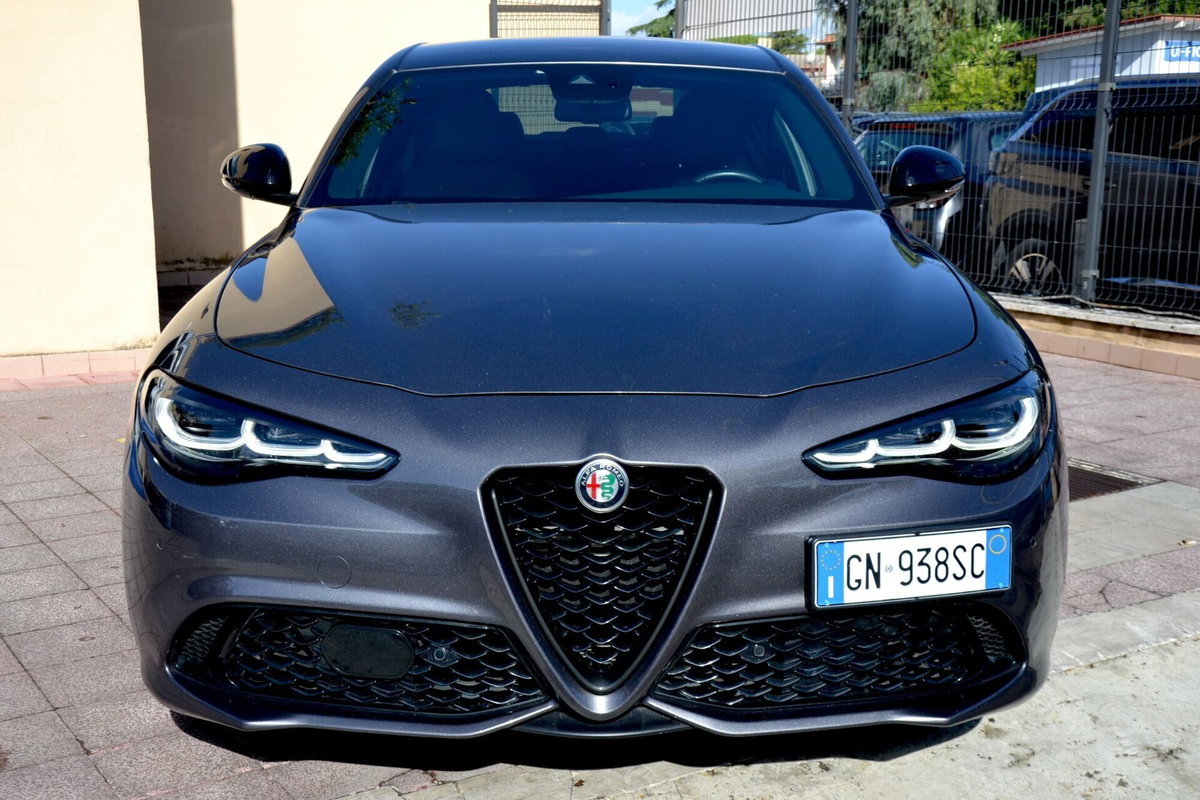 Alfa Romeo Giulia 2.2 t Sprint 160cv auto (14)