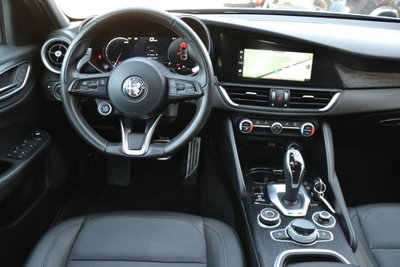 Alfa Romeo Giulia 2.2 t Sprint 160cv auto (7)