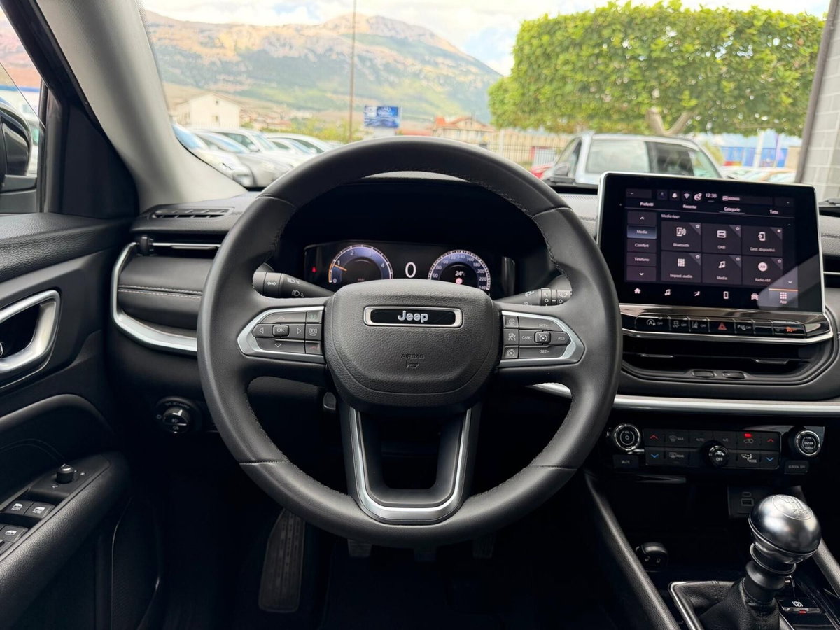 Jeep Compass 1.6 Multijet II 2WD Limited (14)