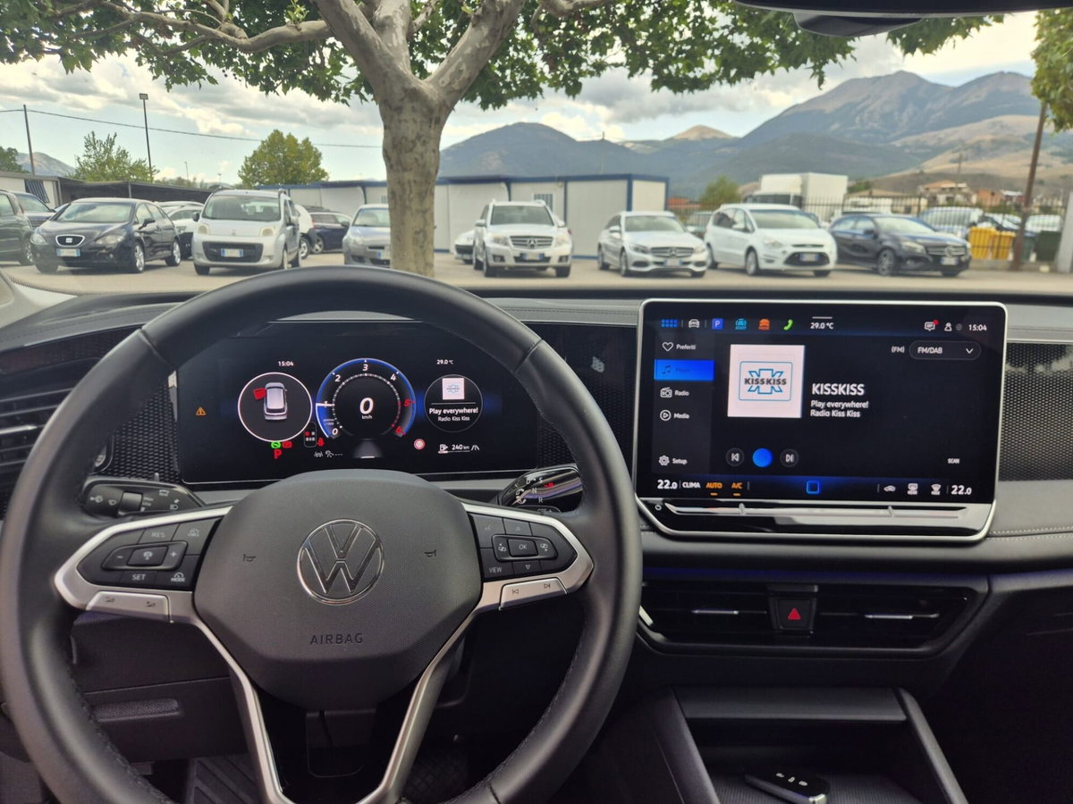 Volkswagen Tiguan 2.0 tdi Edition 20 150cv dsg (13)