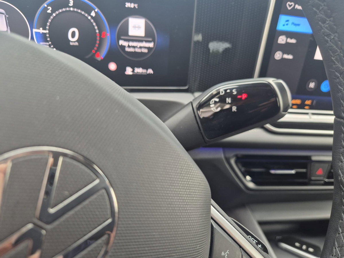 Volkswagen Tiguan 2.0 tdi Edition 20 150cv dsg (14)