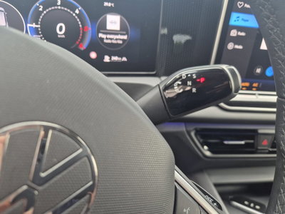 Volkswagen Tiguan 2.0 tdi Edition 20 150cv dsg (14)