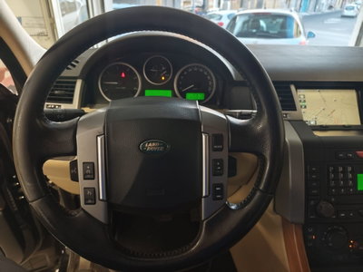 Land Rover Range Rover Sport 2.7 TDV6 HSE (4)