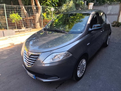 Lancia Ypsilon 1.2 69 CV 5 porte GPL Ecochic Gold usata