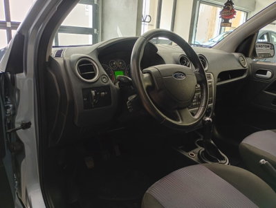 Ford Fusion 1.4 TDCi 5p. Collection (6)