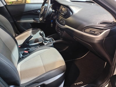 Fiat Tipo Tipo 1.3 Mjt S&S 5 porte Easy (4)