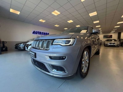 Jeep Grand Cherokee 3.0 V6 CRD 250 CV Multijet II Summit usata