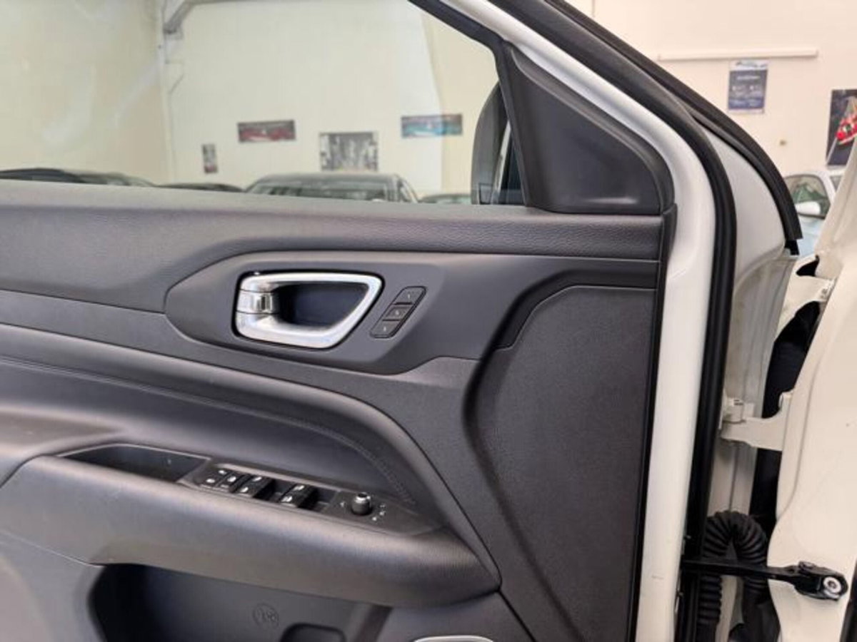 Jeep Compass 1.5 turbo t4 mhev Summit 2wd 130cv dct (9)