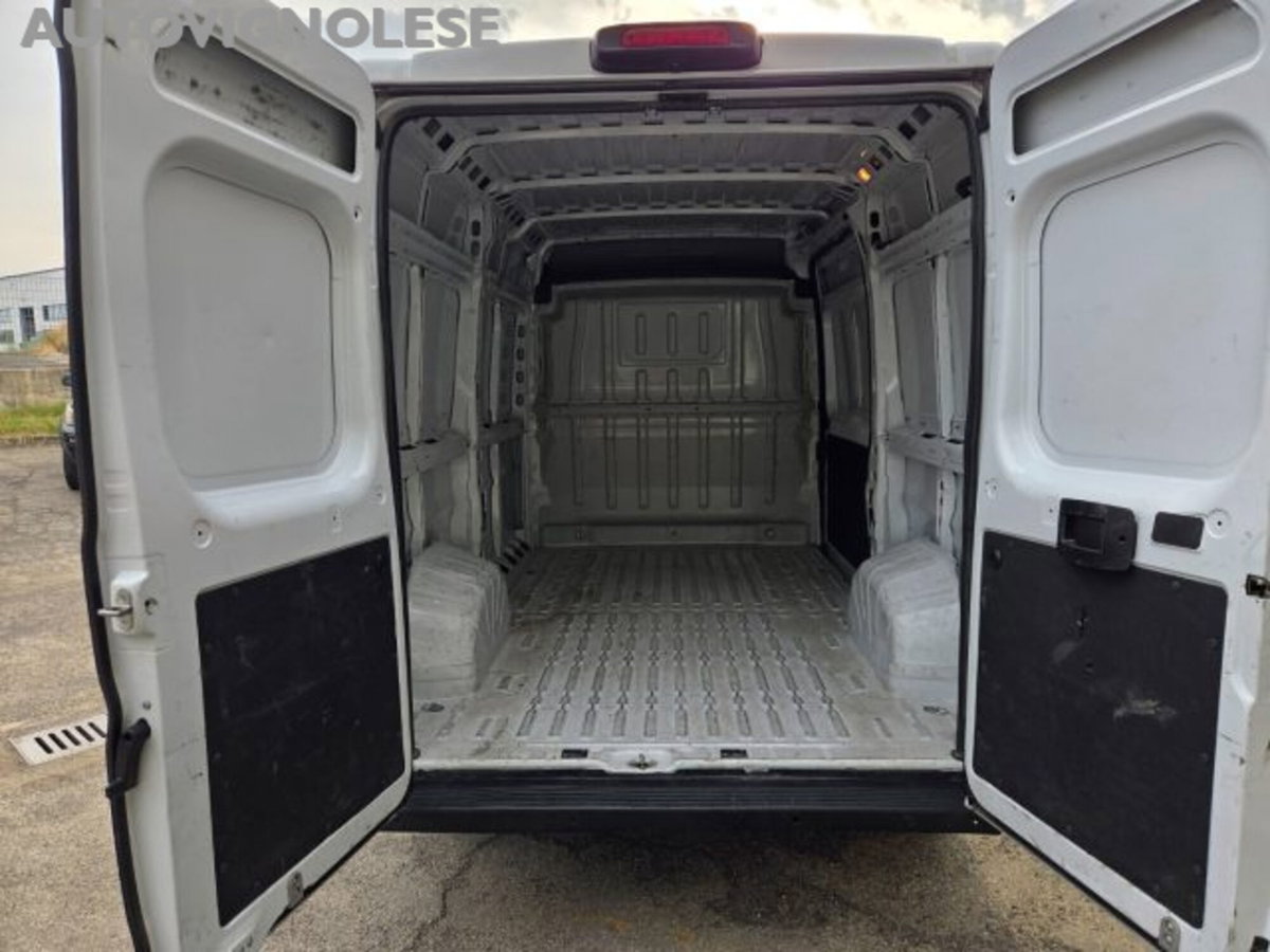 Fiat Ducato Furgone maxi 35 MH2 2.2 mjt3 140cv serie 9 (12)