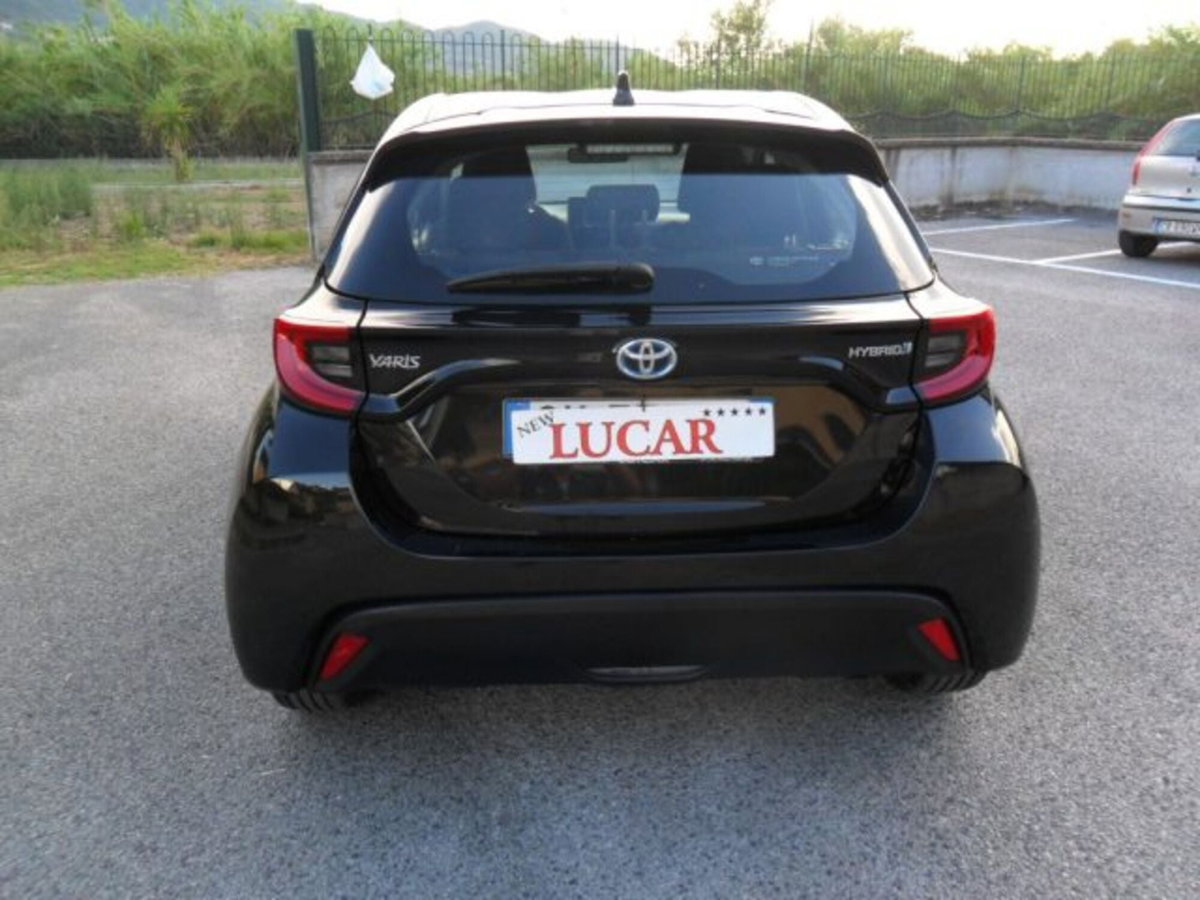 Toyota Yaris Cross 1.5 Hybrid 5p. E-CVT Lounge (7)