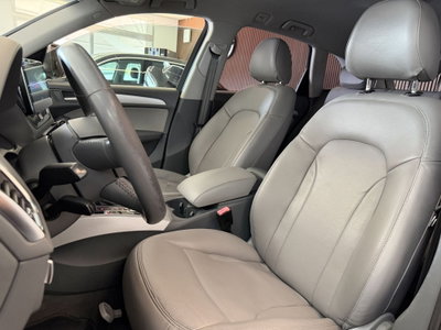 Audi Q5 2.0 TDI quattro S tronic Business (10)