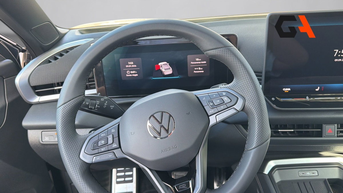 Volkswagen T-Roc 1.5 etsi R-Line 150cv dsg (10)
