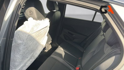 Volkswagen T-Roc 1.5 etsi R-Line 150cv dsg (17)