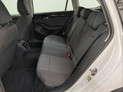 Volkswagen Passat 1.5 etsi act Passat 150cv dsg (11)