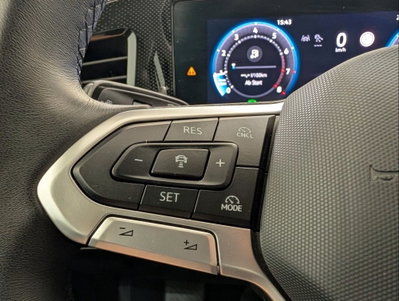 Volkswagen Passat 1.5 etsi act Passat 150cv dsg (16)
