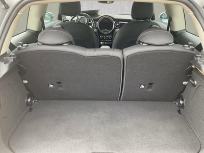 MINI Mini 1.5 Cooper Essential (14)
