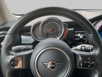 MINI Mini 1.5 Cooper Essential (8)