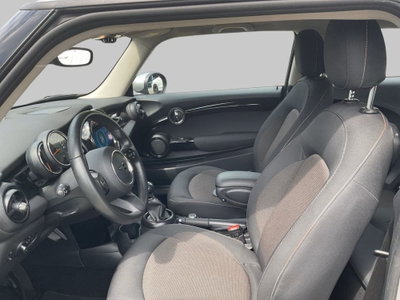 MINI Mini 1.5 Cooper Essential (9)