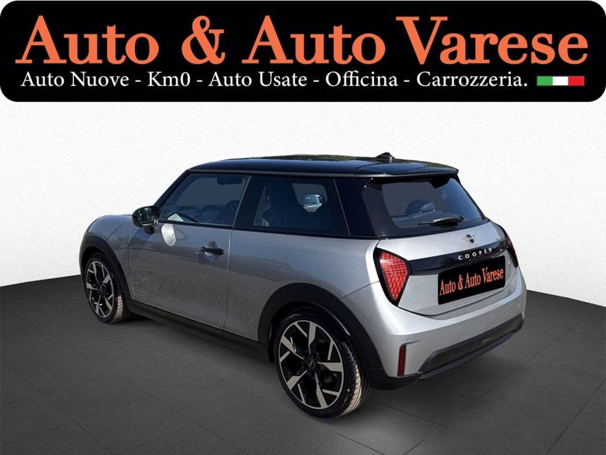 MINI Mini 1.5 Cooper 5 porte (4)