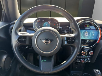 MINI Mini Cabrio 1.5 Cooper Classic auto (6)
