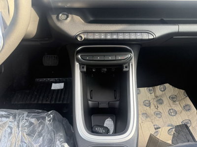 Jeep Avenger 1.2 turbo e-hybrid mhev Summit fwd 110cv edct6 (13)
