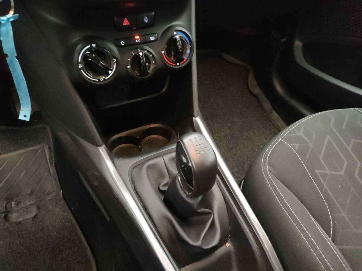 Peugeot 2008 82 Active (14)