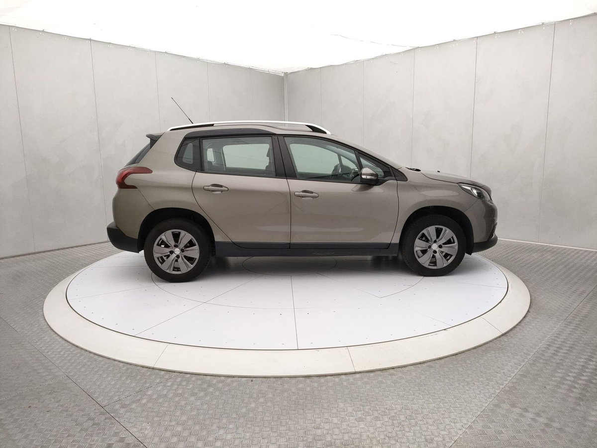 Peugeot 2008 82 Active (2)