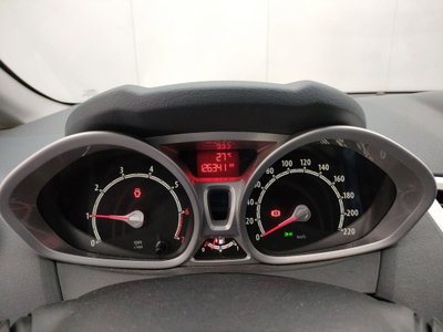 Ford Fiesta 1.4 5p. Bz.- GPL Titanium (13)
