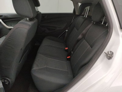 Ford Fiesta 1.4 5p. Bz.- GPL Titanium (8)