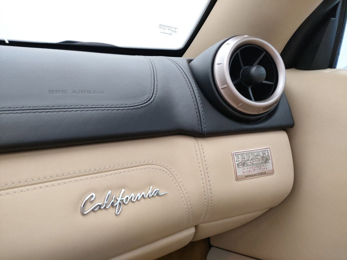 Ferrari California Spider California DCT (14)