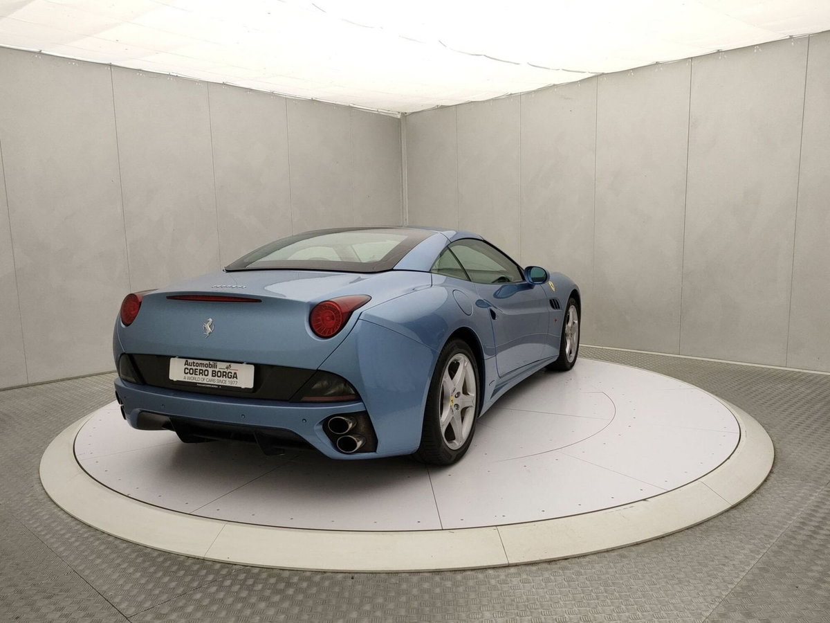 Ferrari California Spider California DCT (4)