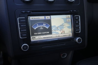 Volkswagen Touran 1.4 TSI DSG Highline EcoFuel (6)