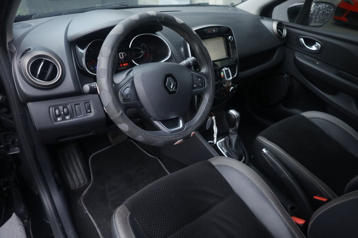 Renault Clio 1.5 dCi 8V 90CV EDC 5 porte Energy (16)