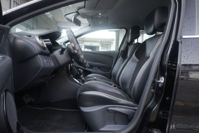 Renault Clio 1.5 dCi 8V 90CV EDC 5 porte Energy (18)