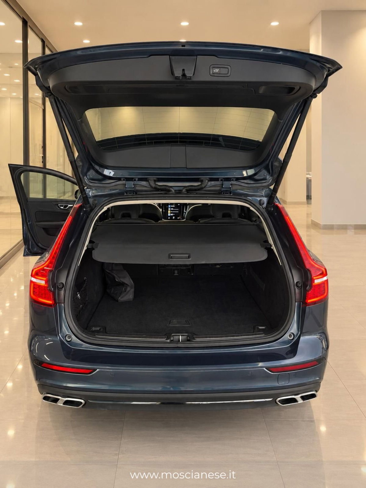 Volvo V60 D4 Geartronic Business Plus (6)