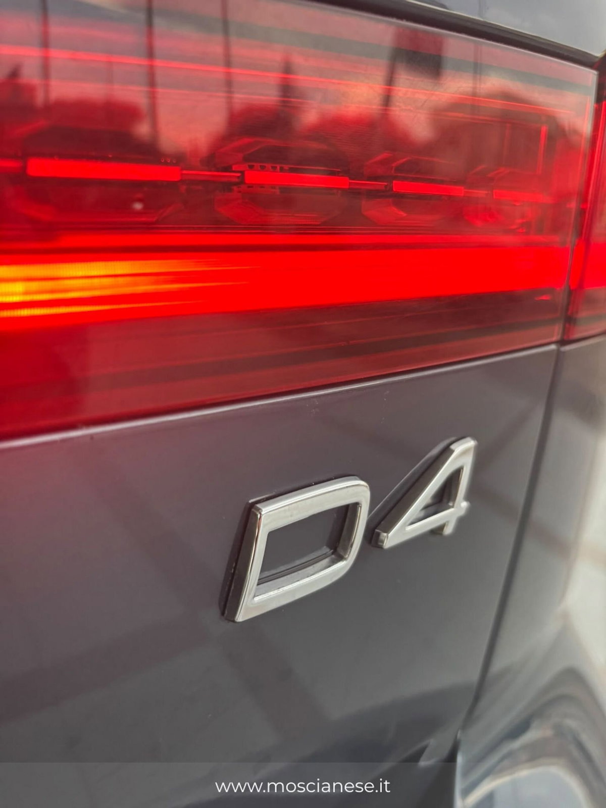 Volvo V60 D4 Geartronic Business Plus (8)