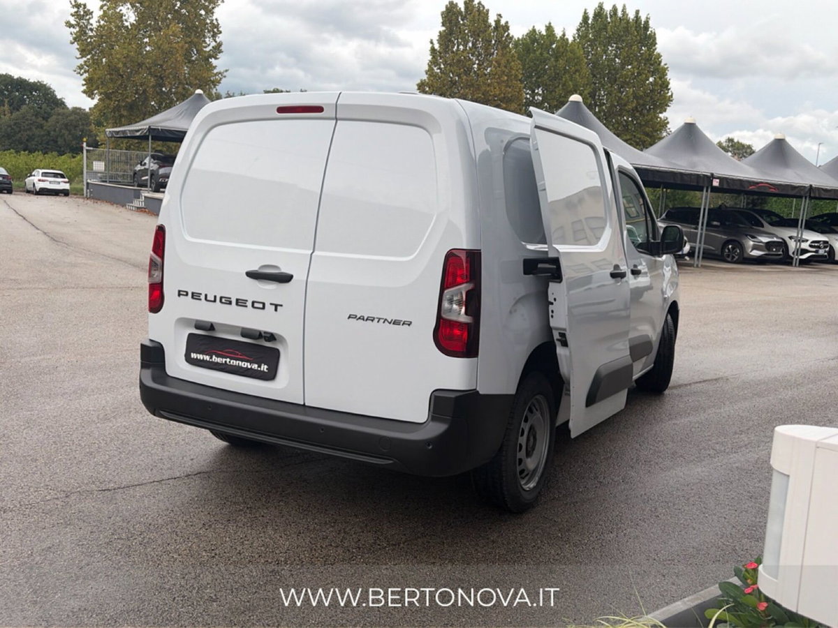 Peugeot Partner Furgone XL 1.5 diesel 100cv S&S (8)