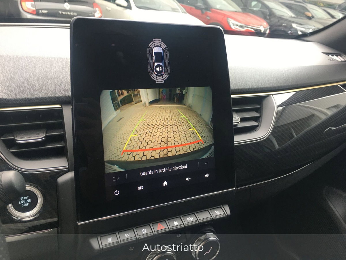 Renault Arkana E-Tech 145 CV R.S.Line Fast Track (17)