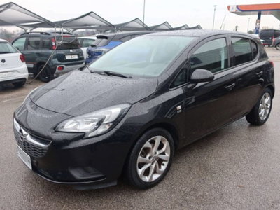 Opel Corsa 1.2 5 porte Black Edition usata
