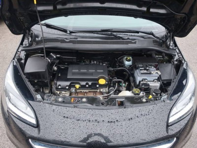 Opel Corsa 1.2 5 porte Black Edition (13)