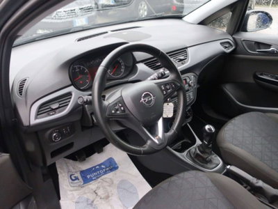 Opel Corsa 1.2 5 porte Black Edition (3)