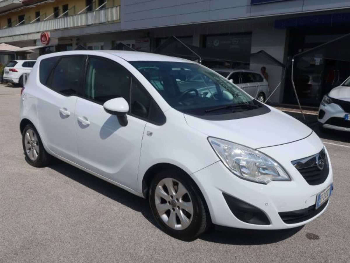 Opel Meriva 1.3 CDTI 95CV ecoFLEStart&Stop Elective (2)