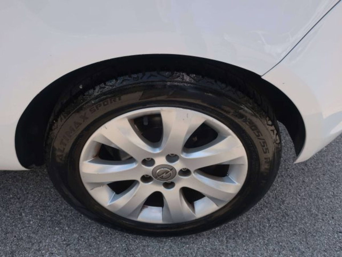 Opel Meriva 1.3 CDTI 95CV ecoFLEStart&Stop Elective (9)