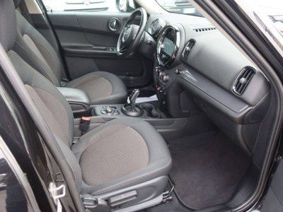MINI Mini Countryman 2.0 Cooper D Business Countryman (8)