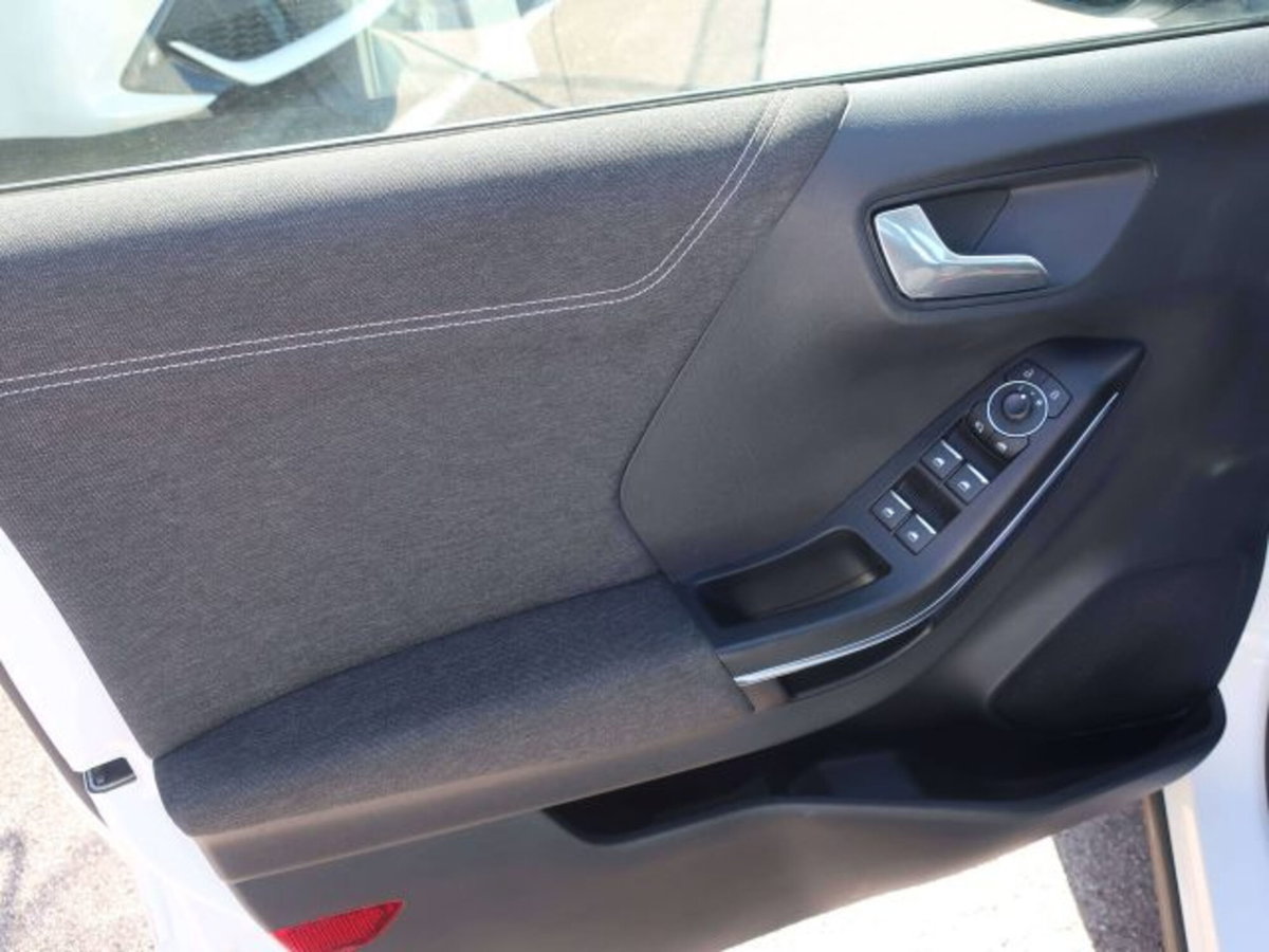 Ford Puma 1.0 EcoBoost Hybrid 125 CV S&S aut. Titanium Design (4)