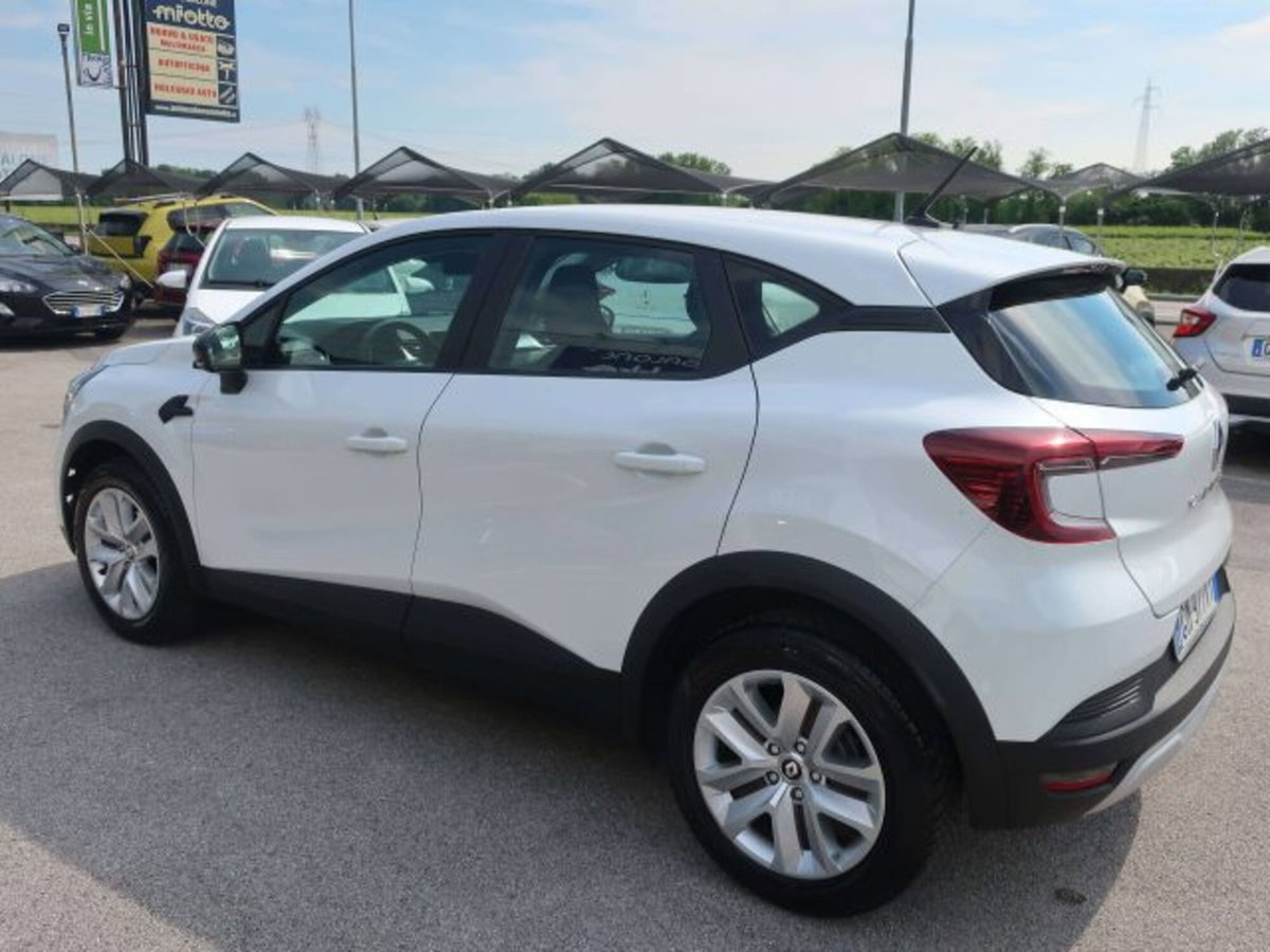 Renault Captur TCe 100 CV GPL Equilibre (13)