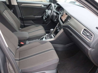 Volkswagen T-Roc 1.5 tsi Style dsg (6)