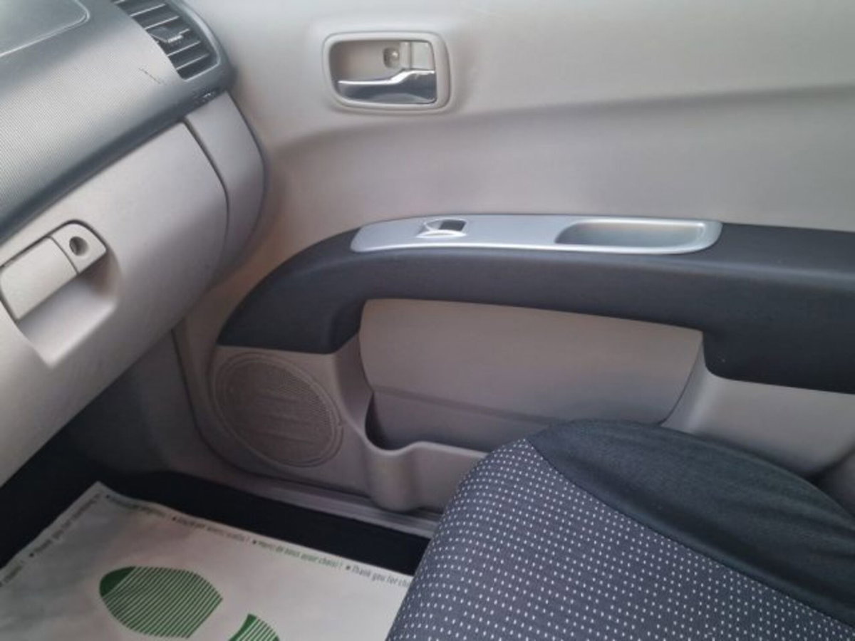 Mitsubishi L200 2.5 DI-D/136CV Club Cab Invite DPF (17)